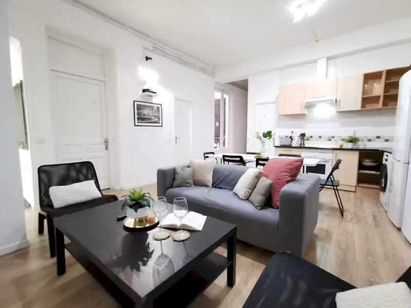 Habitaciones en Calle de Preciados